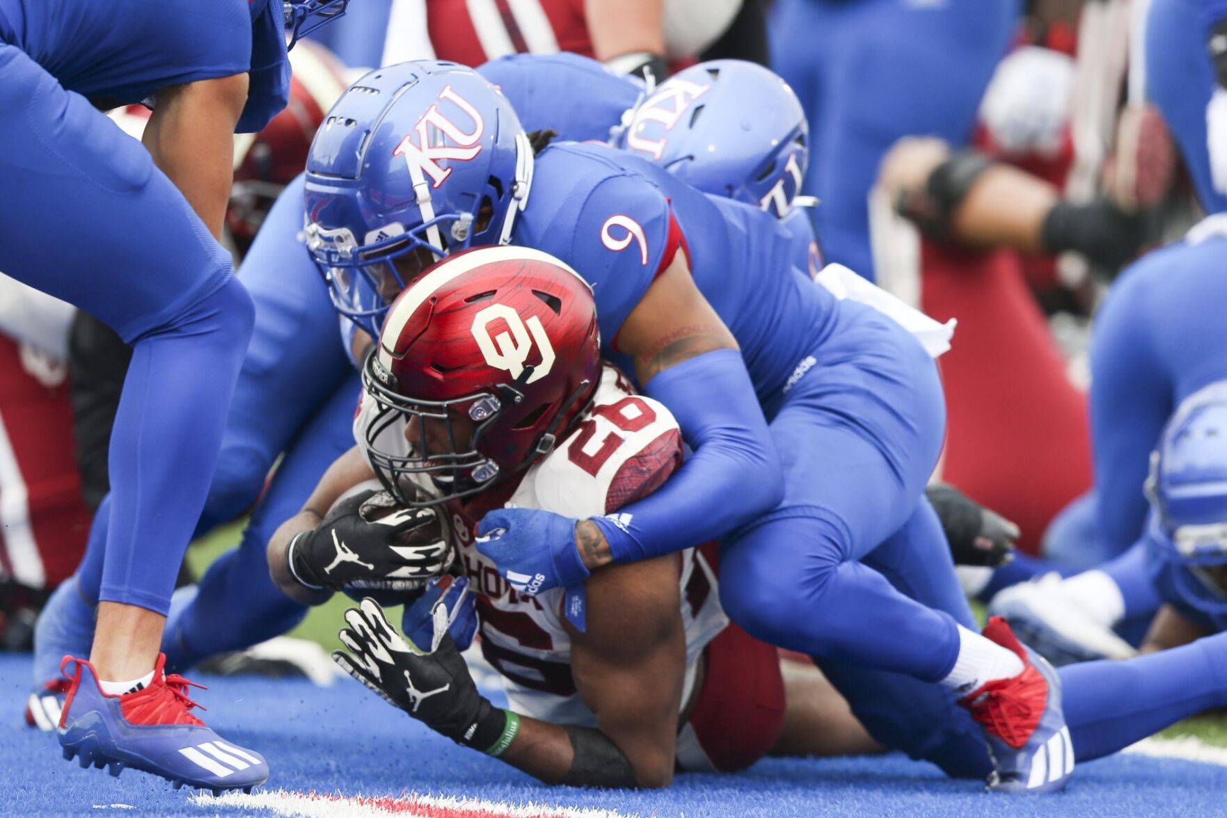 Oklahoma vs Kansas